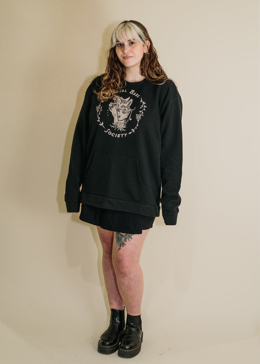 Feral Babe Society - Vintaged Kangaroo Pocket Unisex Sweatshirt