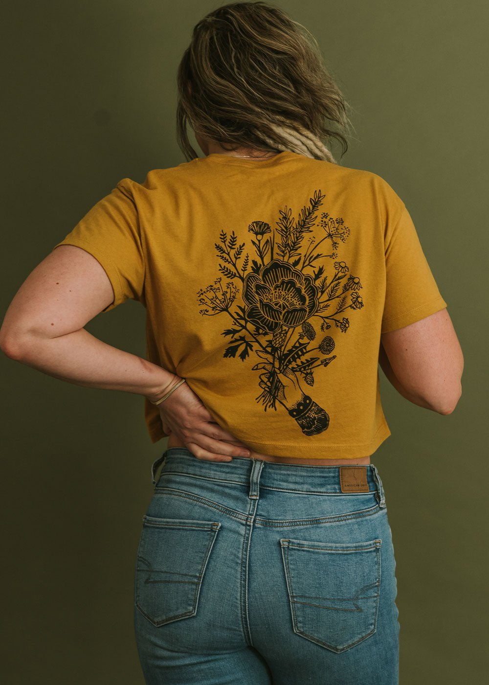 Herb Nerd - Vintaged Cropped Tee in Chamomile